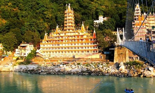 Why Choose Harika Tour & Travels?